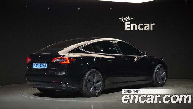 Tesla Model 3 Long Range AWD 2020 — фото 2