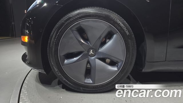 Tesla Model 3 Long Range AWD 2020 — фото 5