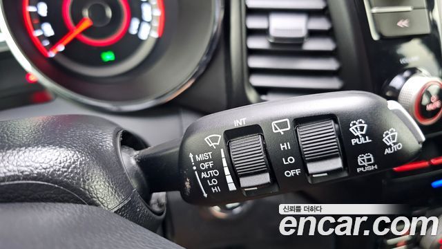 KG Mobility (SsangYong) Tivoli Air 1.6 IX 2WD 2018 — фото 17
