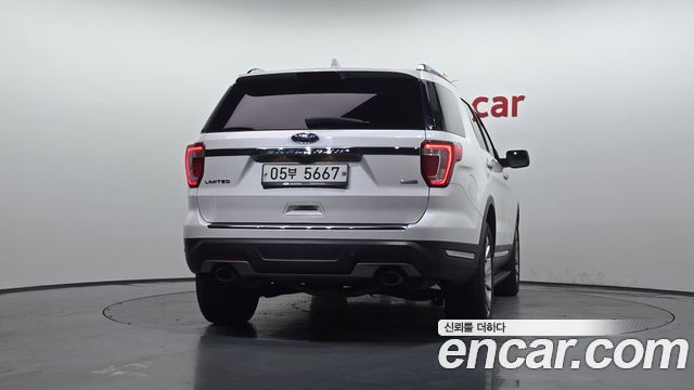 Ford Explorer 2.3 Limited 4WD 5th 2018 — фото 4