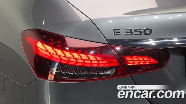 Mercedes-Benz E-Class (W213) E350 4MATIC AMG Line 2021 — фото 23