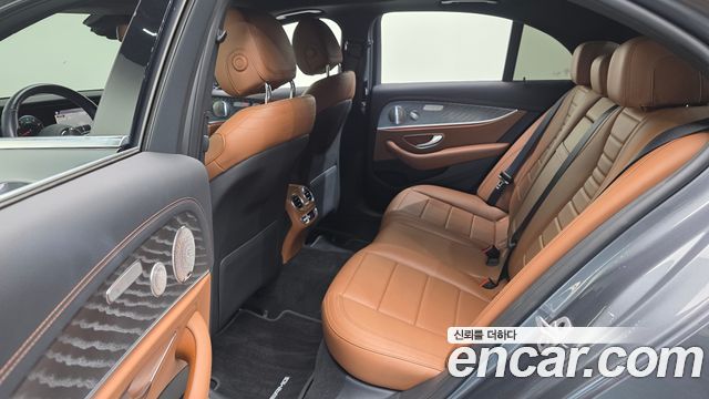 Mercedes-Benz E-Class (W213) E350 4MATIC AMG Line 2021 — фото 26