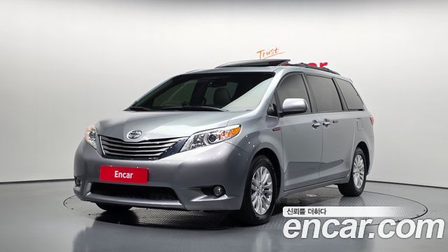Toyota Sienna 3.5 2017 — фото 1