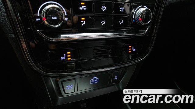 KG Mobility (SsangYong) Very New Tivoli Gasoline 1.5 2WD V3 2021 — фото 30