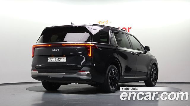 Kia Carnival (IV) HEV 7seater Signature 2024 — фото 2