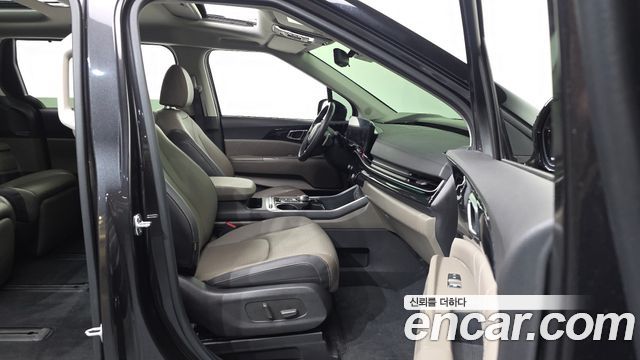 Kia Carnival (IV) HEV 7seater Signature 2024 — фото 11