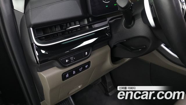 Kia Carnival (IV) HEV 7seater Signature 2024 — фото 27