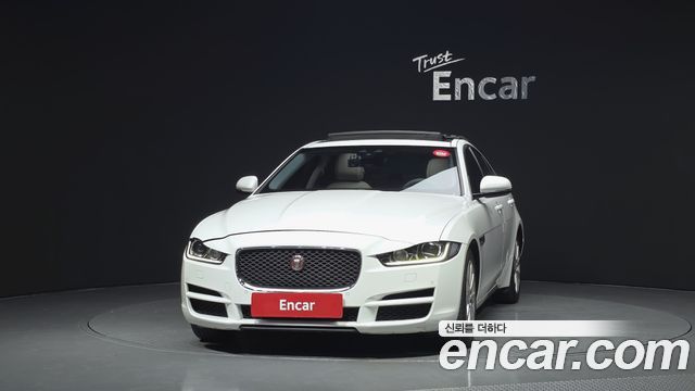 Jaguar XE 20d Prestige 2016 — фото 3