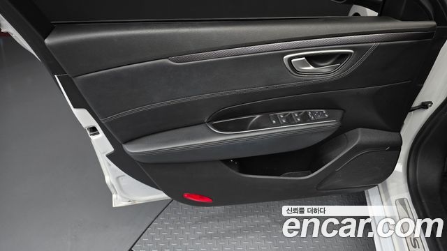 Renault Korea SM6 2.0 GDe LE 2016 — фото 24