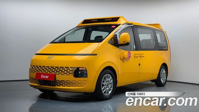 Hyundai Staria L3.5  Kinder Safety Car 11-Seater 2025 — фото 1