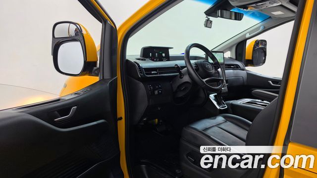 Hyundai Staria L3.5  Kinder Safety Car 11-Seater 2025 — фото 10