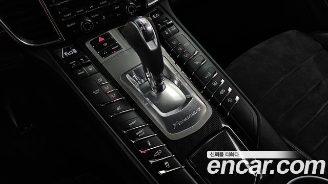 Porsche Panamera 4.8 GTS 970 2013 — фото 9
