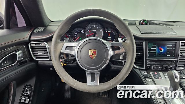 Porsche Panamera 4.8 GTS 970 2013 — фото 13