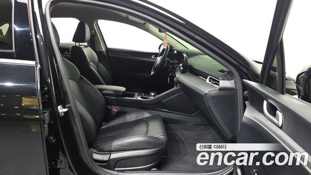 Kia K5 (III) 2.0 Trendy 2023 — фото 15