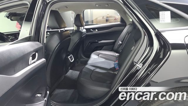 Kia K5 (III) 2.0 Trendy 2023 — фото 32