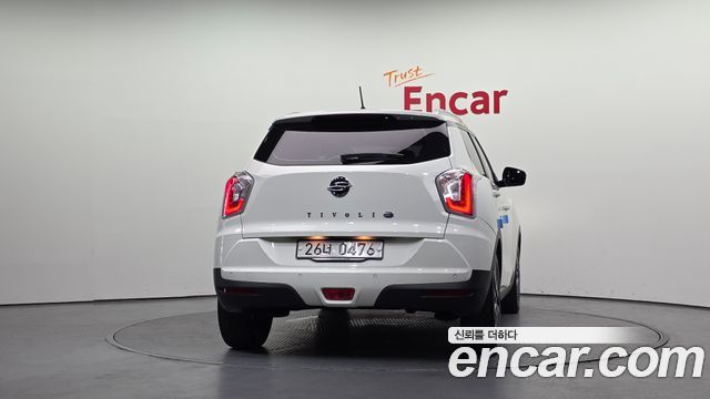 KG Mobility (SsangYong) Tivoli Diesel VX 2WD 2016 — фото 4