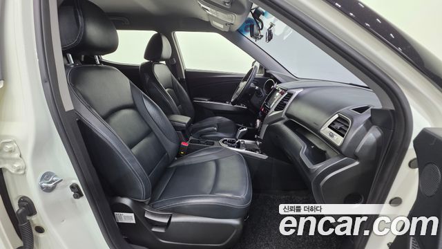 KG Mobility (SsangYong) Tivoli Diesel VX 2WD 2016 — фото 10
