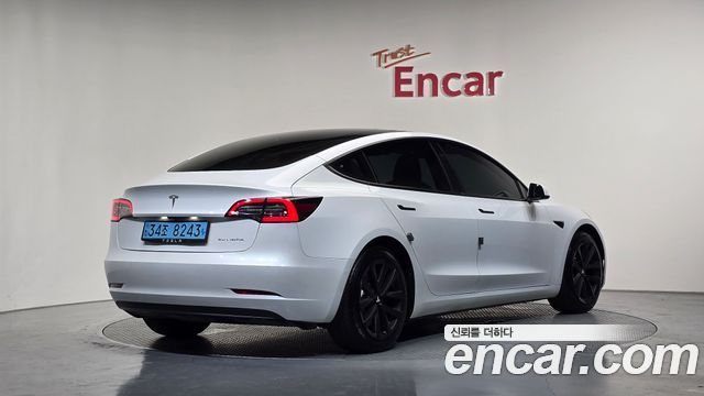 Tesla Model 3 Long Range AWD 2021 — фото 2