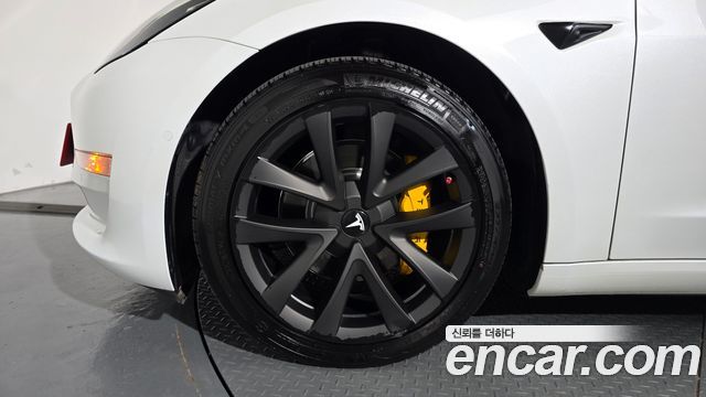 Tesla Model 3 Long Range AWD 2021 — фото 5