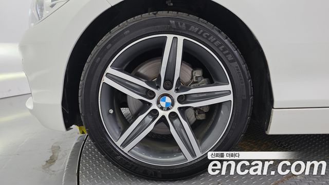 BMW 1 Series (F20) 118d Sport 5Door 2017 — фото 5