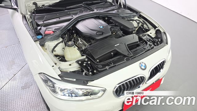 BMW 1 Series (F20) 118d Sport 5Door 2017 — фото 6