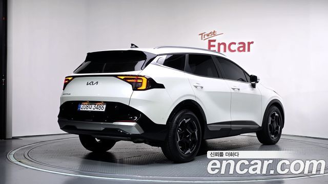Kia Sportage (V) Gasoline 1.6 Turbo 2WD Signature 2025 — фото 2