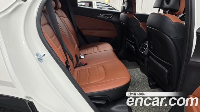 Kia Sportage (V) Gasoline 1.6 Turbo 2WD Signature 2025 — фото 11