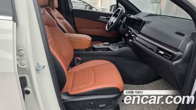 Kia Sportage (V) Gasoline 1.6 Turbo 2WD Signature 2025 — фото 26