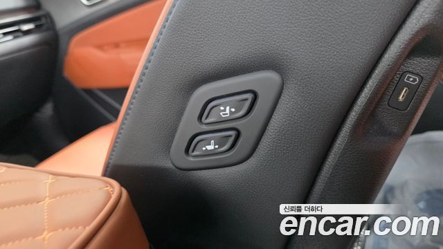 Kia Sportage (V) Gasoline 1.6 Turbo 2WD Signature 2025 — фото 30