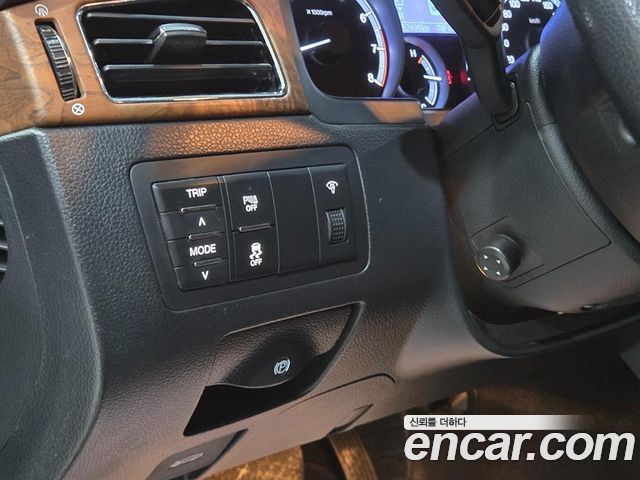 KG Mobility (SsangYong) Chairman H New Classic 500S Deluxe 2013 — фото 18