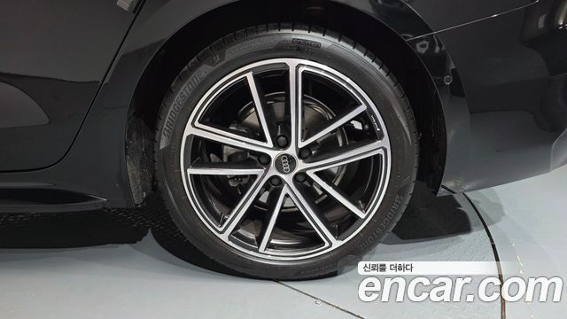 Audi A5 (B10) 40 TFSI S Line 2026 — фото 21