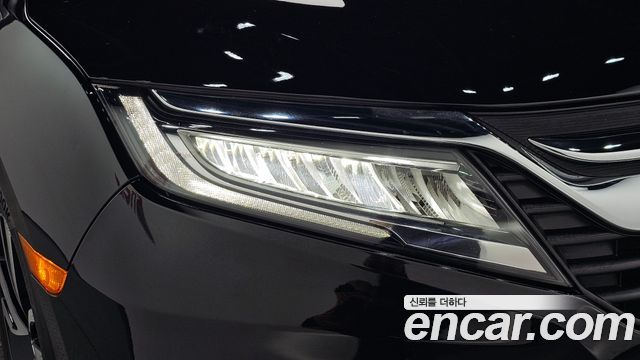 Honda Odyssey 3.5 5th 2019 — фото 28