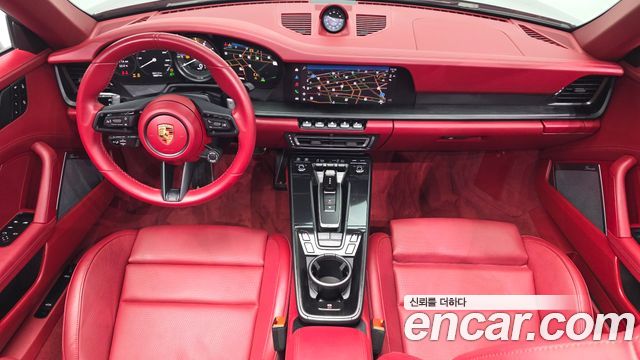 Porsche 911 (992) Carrera 4 GTS Cabriolet 2024 — фото 7