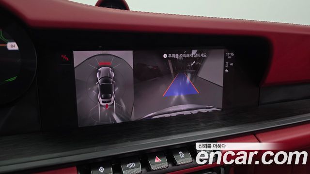 Porsche 911 (992) Carrera 4 GTS Cabriolet 2024 — фото 15