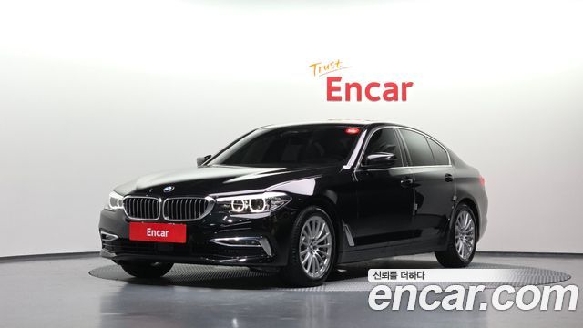 BMW 5 Series (G30) 520i Luxury