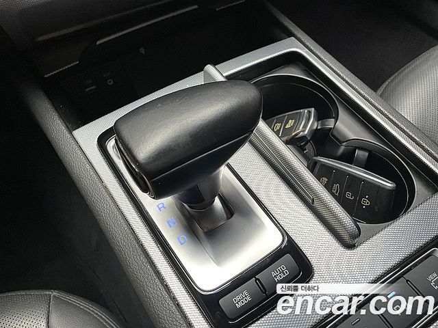 Genesis G80 3.3 GDI AWD Luxury 2018 — фото 9