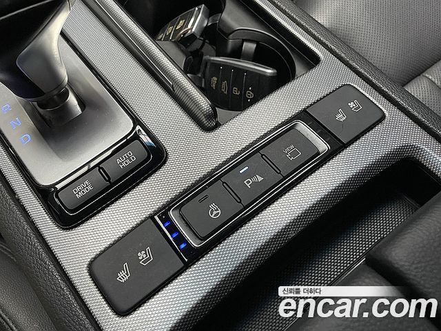 Genesis G80 3.3 GDI AWD Luxury 2018 — фото 21