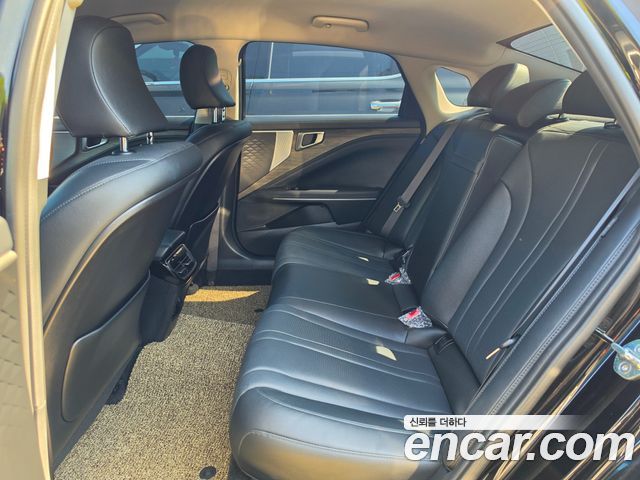 Kia K8 2.5 Gasoline 2WD Noblesse Light 2022 — фото 18