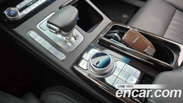 Genesis G90 3.8 AWD Luxury 2020 — фото 9