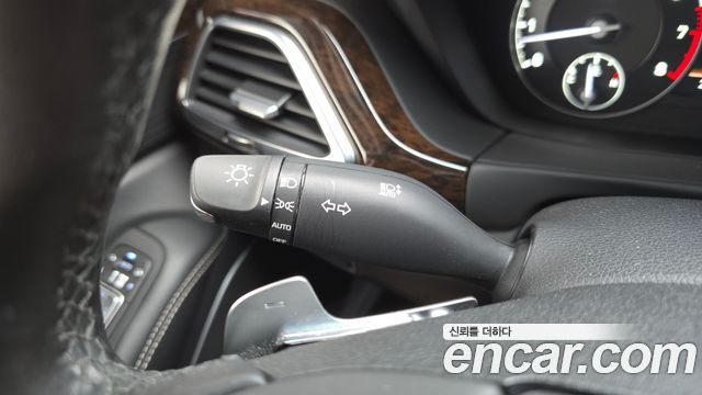 Genesis G90 3.8 AWD Luxury 2020 — фото 29