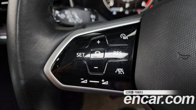 Volkswagen Touareg (III) 3.0 TDI Premium 2021 — фото 16