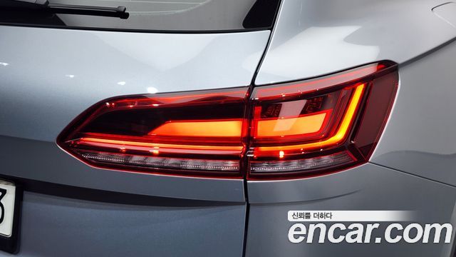 Volkswagen Touareg (III) 3.0 TDI Premium 2021 — фото 23