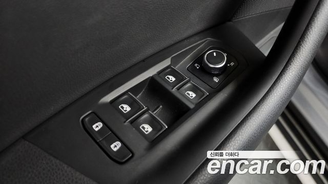 Volkswagen Touareg (III) 3.0 TDI Premium 2021 — фото 30