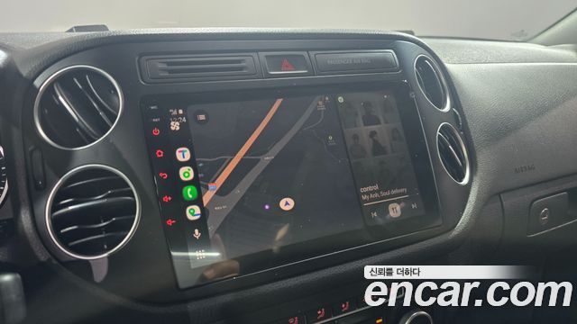 Volkswagen Tiguan 2.0 TDI  Premium 5N 2015 — фото 17