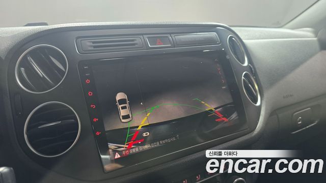 Volkswagen Tiguan 2.0 TDI  Premium 5N 2015 — фото 18