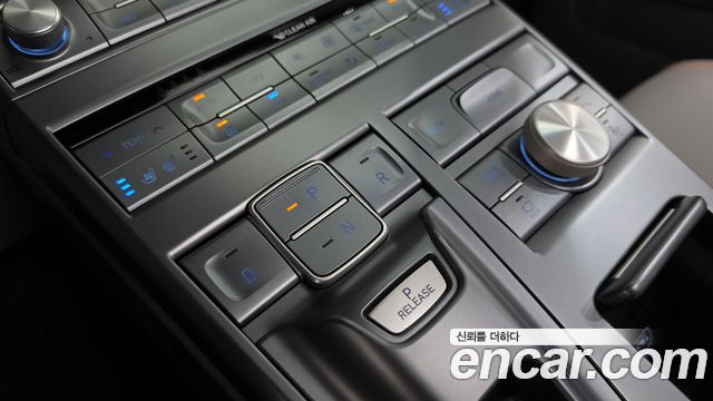 Hyundai Nexo Premium 2024 — фото 9