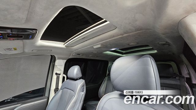 Hyundai Staria L3.5 Lounge 9-Seater Inspiration 2023 — фото 19