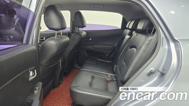 KG Mobility (SsangYong) Korando C Clubby 2WD Standard 2013 — фото 12