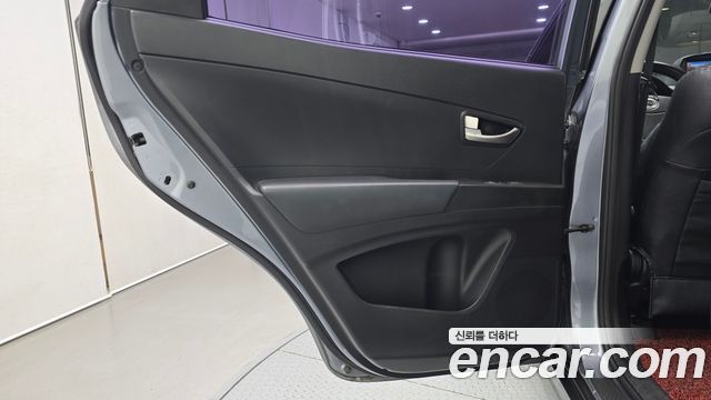 KG Mobility (SsangYong) Korando C Clubby 2WD Standard 2013 — фото 25