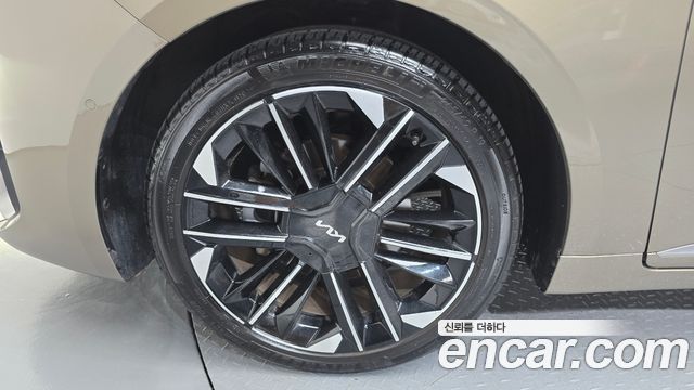 Kia K8 Hybrid Signature 2025 — фото 5